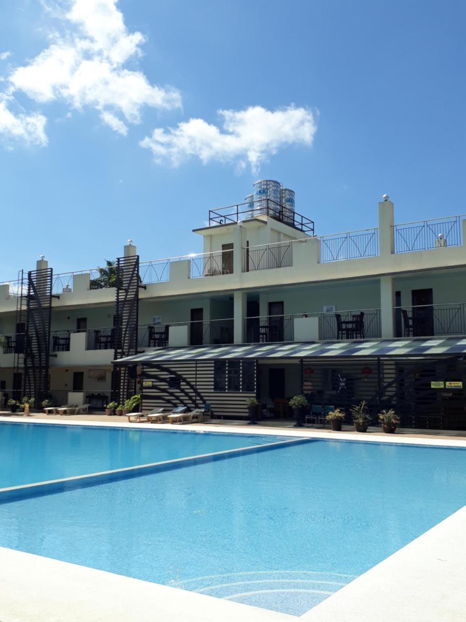 Sea Garden Resort Iloilo Экстерьер фото
