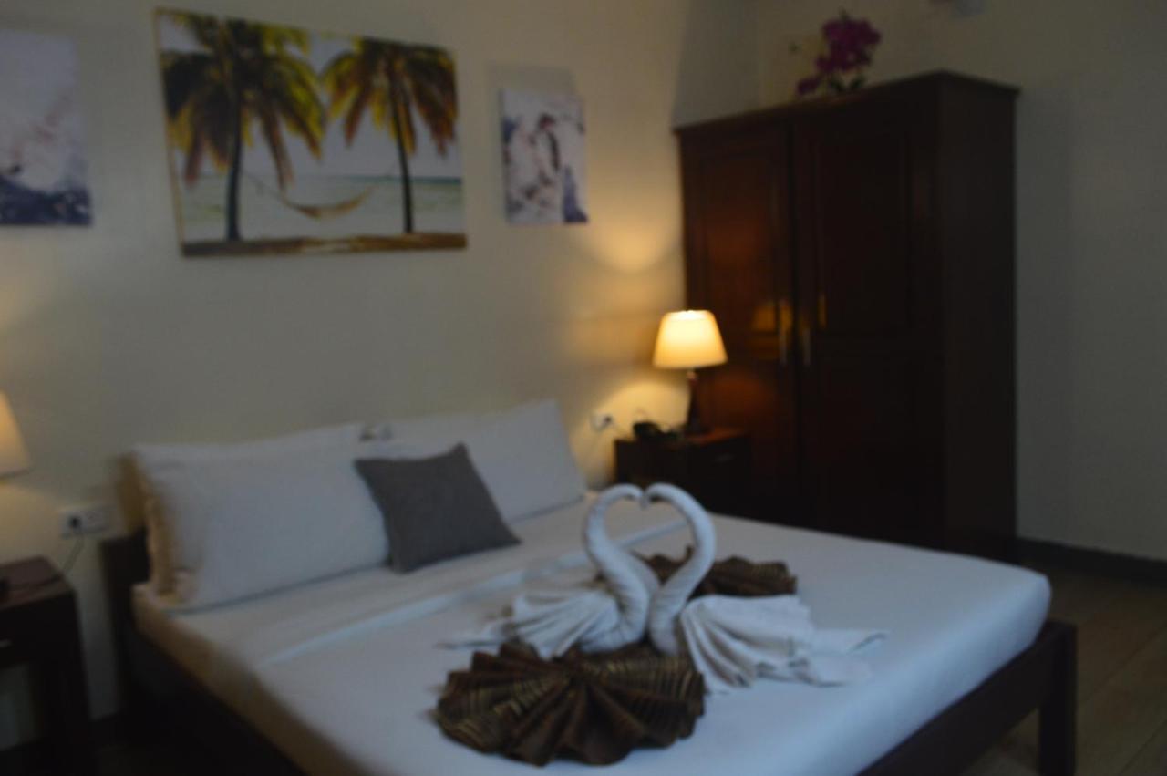 Sea Garden Resort Iloilo Экстерьер фото